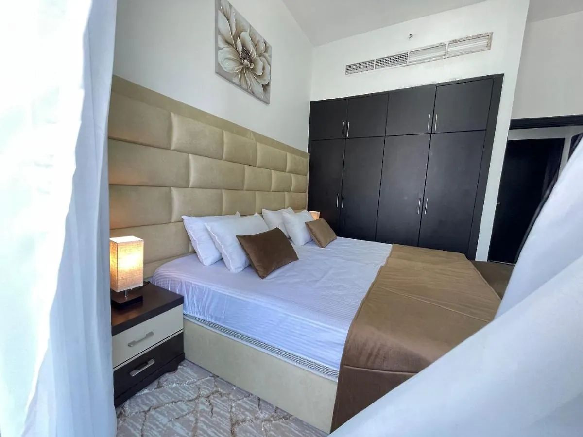 Kwatera prywatna Private Gorgeous Room With Marina View With Shared Kitchen In Shared Apartment Dubaj